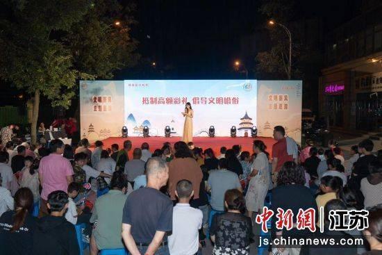 邗江区文明实践站：物质精神两手抓，让农民住上好房子，过上好日子  第2张