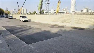 坑洼不平的道路，何时才能修好？市民：修地铁我们全力支持，但这路也太颠簸了  第2张