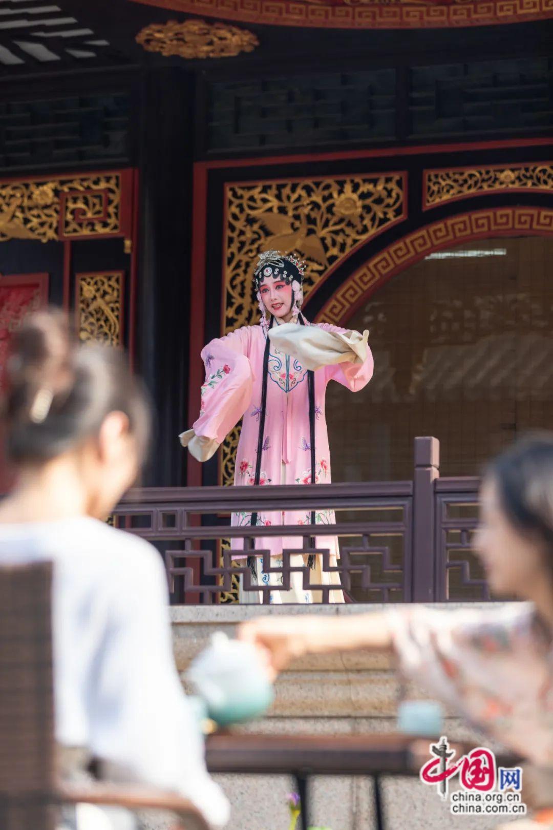 周庄古镇：江南水乡的诗画传奇，一生必去的 20 个长三角古镇之一  第6张