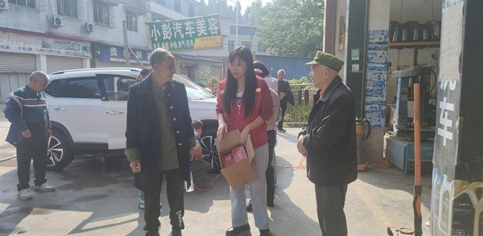 双十一快递诈骗频发，你还敢随便取包裹吗？  第2张