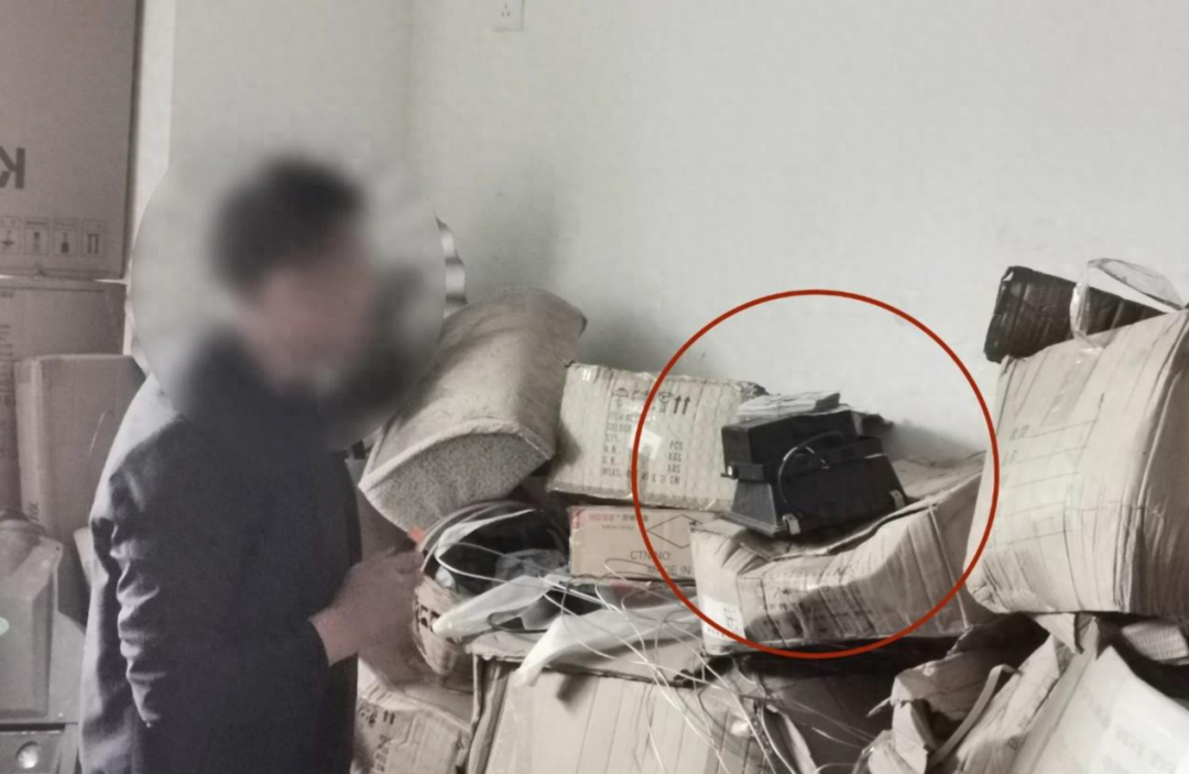 男子家中 20 万现金不翼而飞，真相究竟如何？