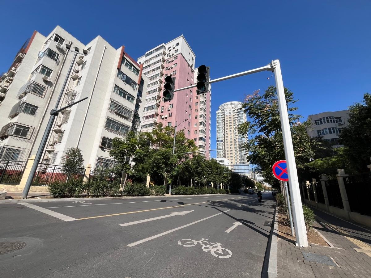 新修道路竟成露天厕所，市民直呼受不了  第2张