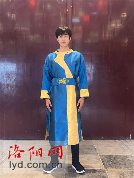 世界客属第 33 届恳亲大会志愿者服饰有何新意？融合了哪些文化元素？设计师揭秘  第3张