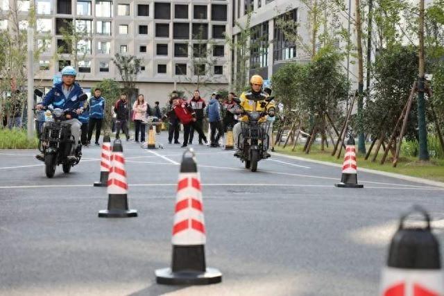 城市新动力，益骑向未来！2024 年长宁区网约配送员劳动竞赛决赛盛大举行