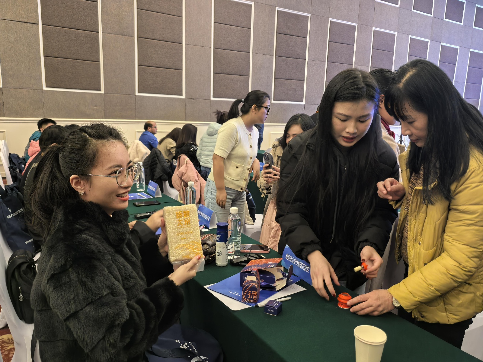 2024 健康产业产品出海跨国连线论坛盛大举办，宁华荣质数大米惊艳亮相  第2张