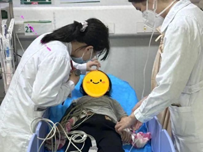 奶奶竟用敌敌畏给孙女洗头，结果让人  第1张
