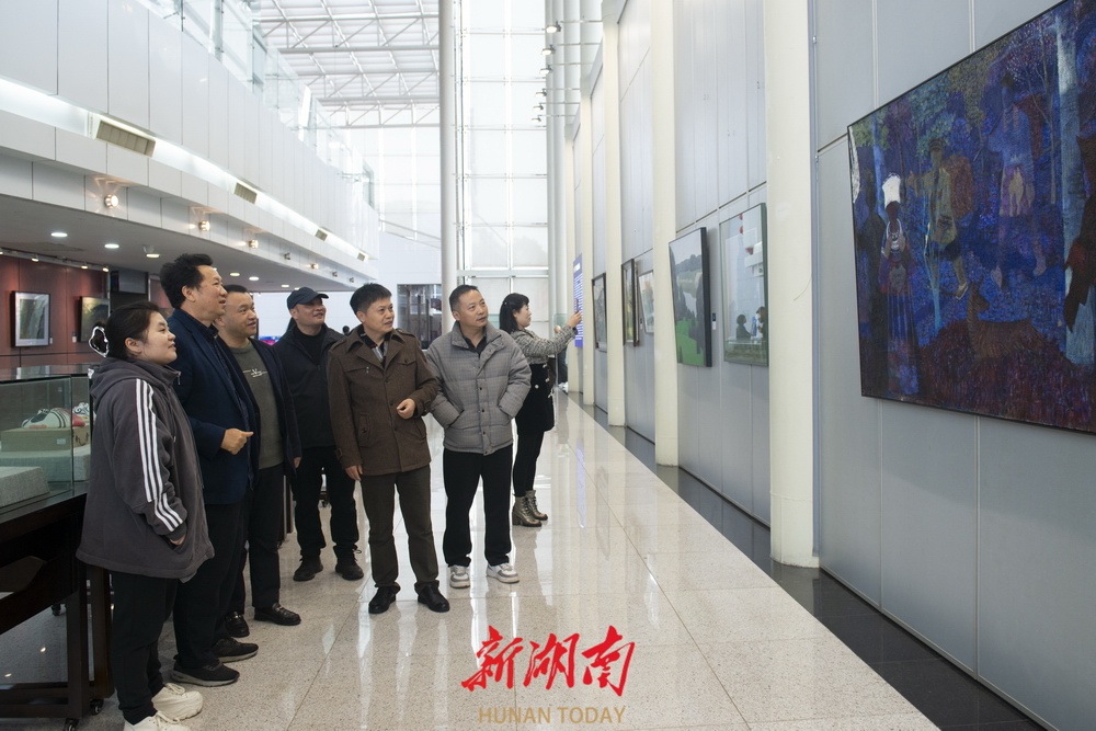 第四届丹青湖湘优秀作品展览盛大开幕，80 幅绘画精品等你来赏  第3张