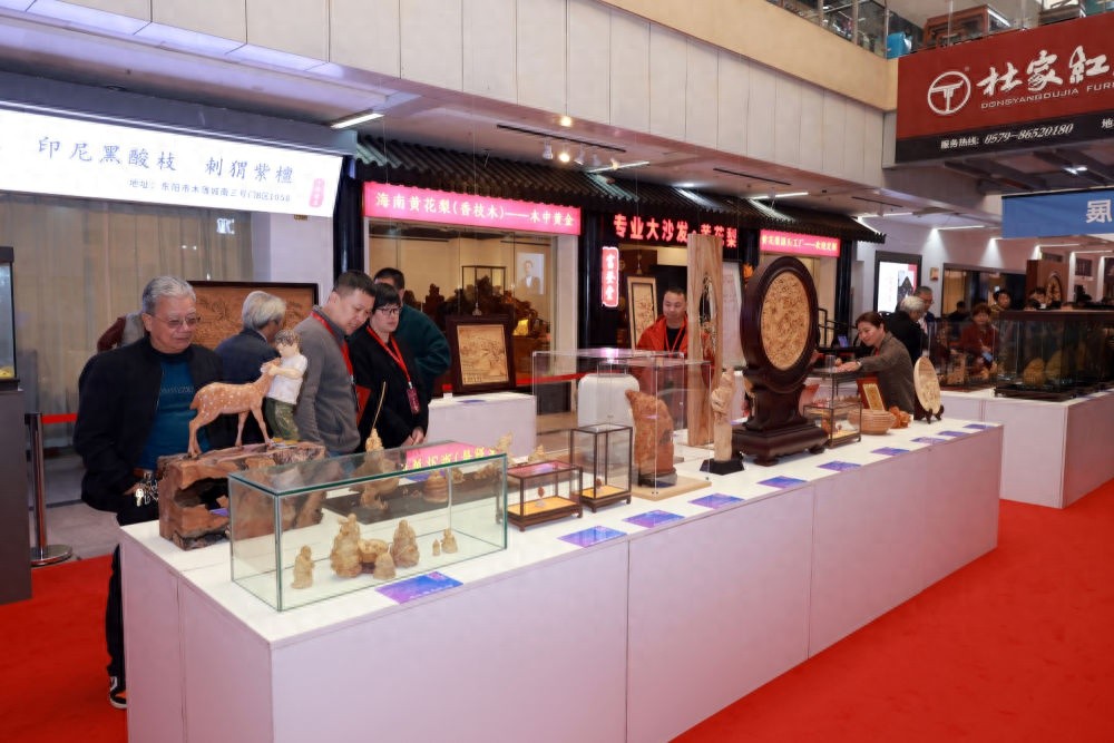 第十七届中国（东阳）木雕竹编工艺美术博览会开幕，精美作品惊艳亮相