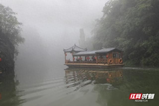 冬日张家界宝峰湖，一场如诗如画的梦幻之旅