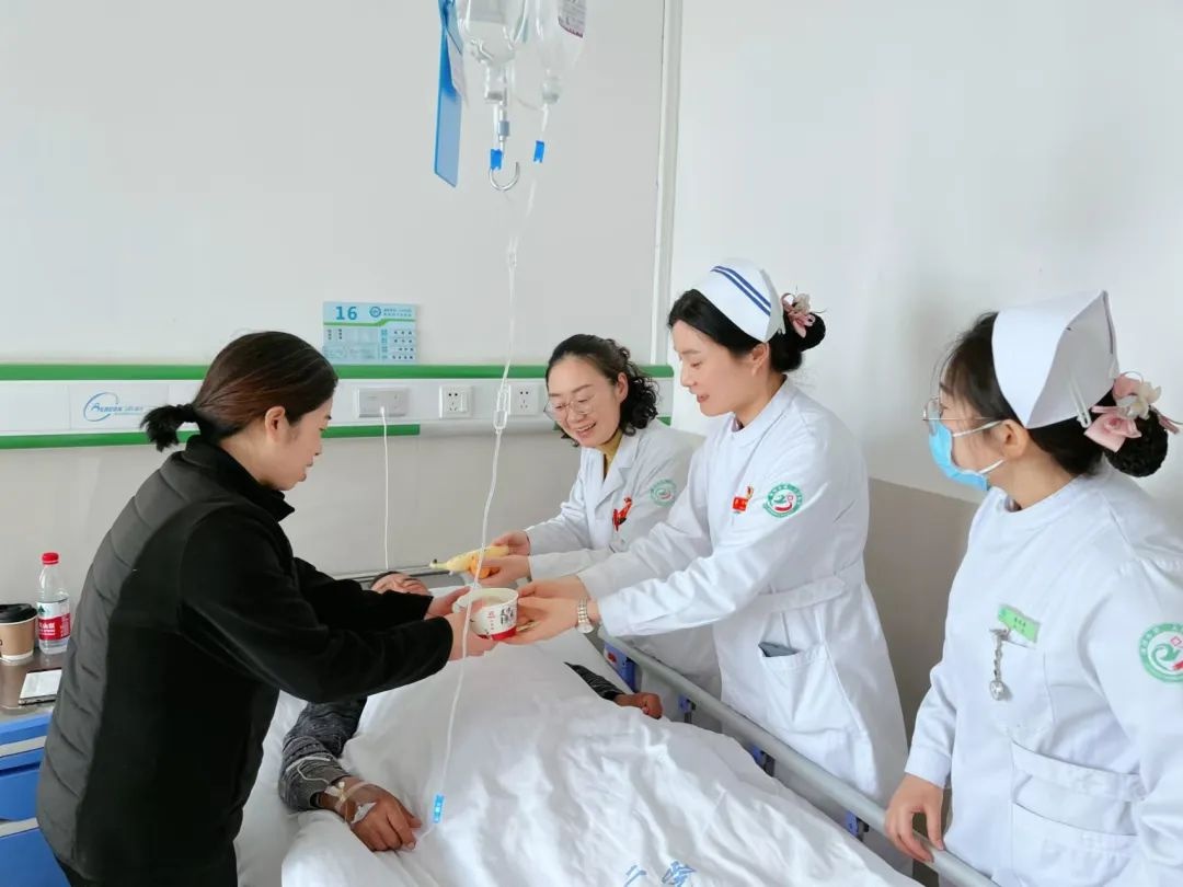 冬至暖心行动：医院包饺子，医患共度温馨小团圆  第4张
