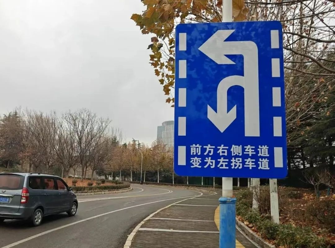 泰安长城路大调整！左转车道为何移至最右侧？高峰时段拥堵原因揭秘  第5张