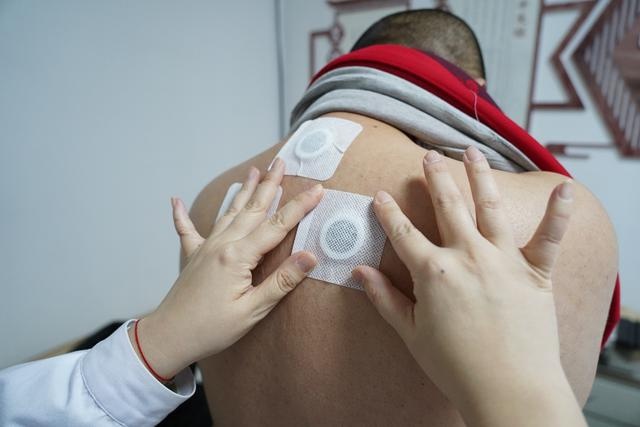 2024沈阳中医药文化市集圆满落幕，专家揭秘青少年肥胖与冬季呼吸道疾病的中医防治秘籍  第7张