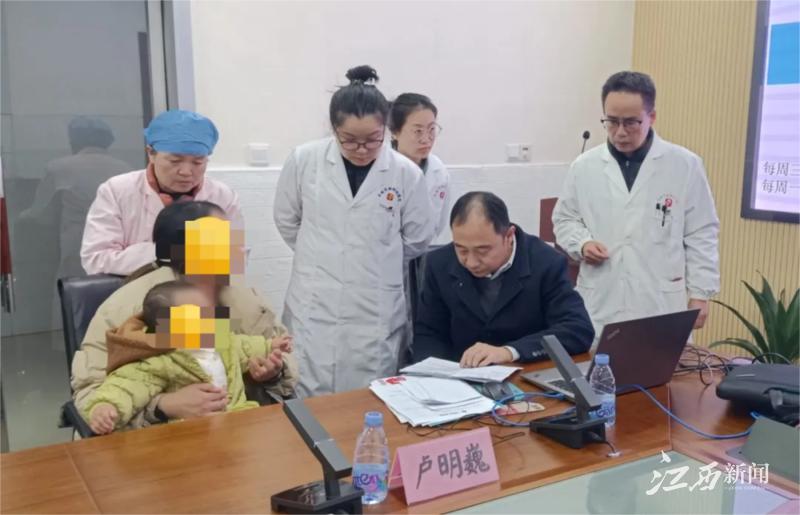 独家揭秘：8月龄癫痫患儿基因突变，专家卢明巍如何通过多学科协作拯救生命  第2张