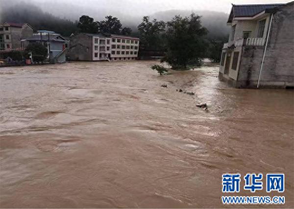 贵州锦屏县河流治理：15公里河道改造，2762名村民受益，民生工程显成效  第1张