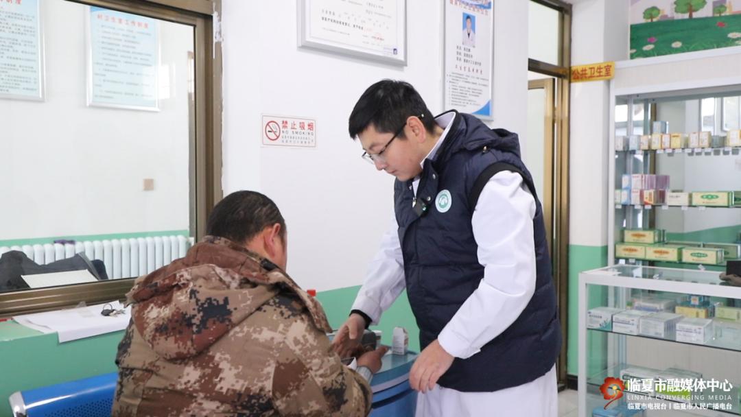 揭秘乡村医生的日常：他们如何用双脚丈量健康之路？  第2张