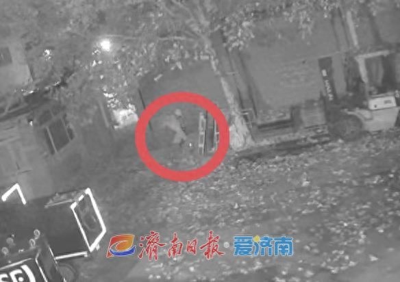 偷车贼自以为神不知鬼不觉，却不知法网恢恢，疏而不漏