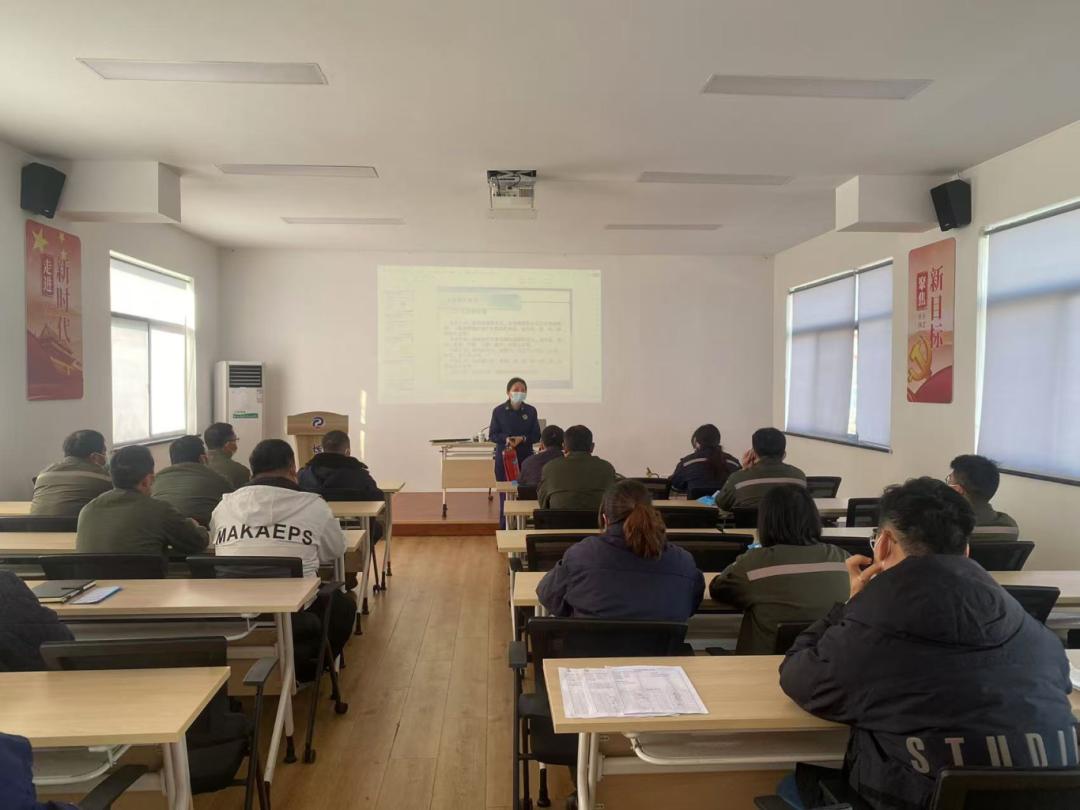 消防培训进工厂，防患未燃保平安！全民消防学知识，筑牢安全防火墙  第9张