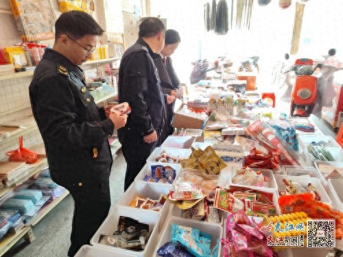 惊！校园周边暗藏致命威胁，联合执法小组紧急行动揭秘真相  第1张
