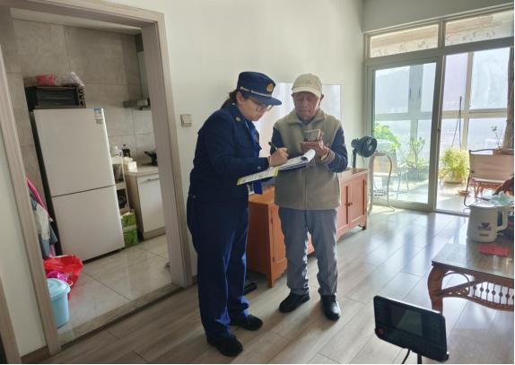 冬季火灾高发期来临，攀枝花消防多措并举守护居民安全，独居老人更受关注  第8张