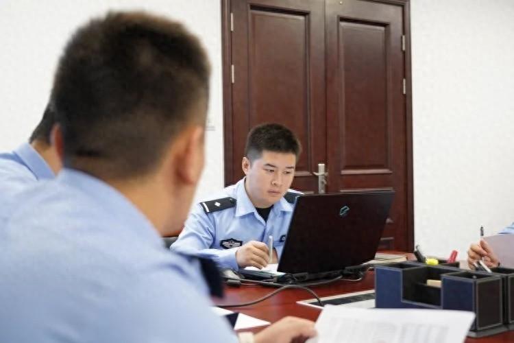 网约车司机虚增里程恶意作假，60 余人涉案金额近百万