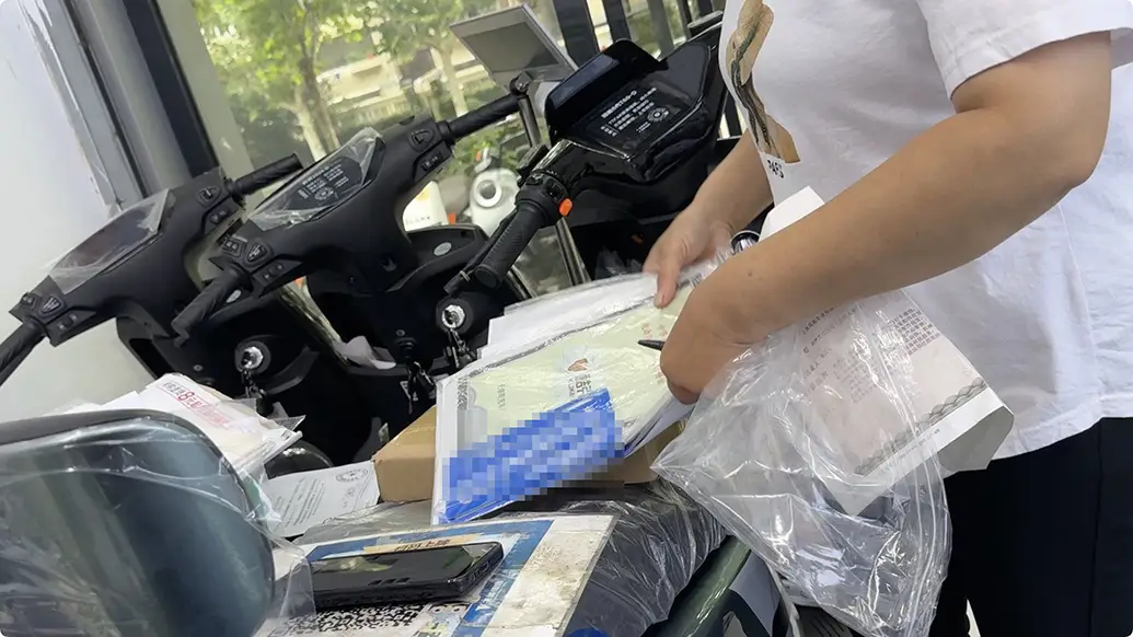 电动自行车解速乱象：厂家默许，门店轻松操作，最高时速竟达 60km/h  第1张