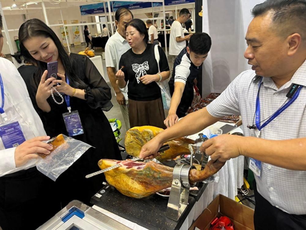 定安黑猪结合西班牙火腿工艺，会碰撞出怎样的火花？  第1张