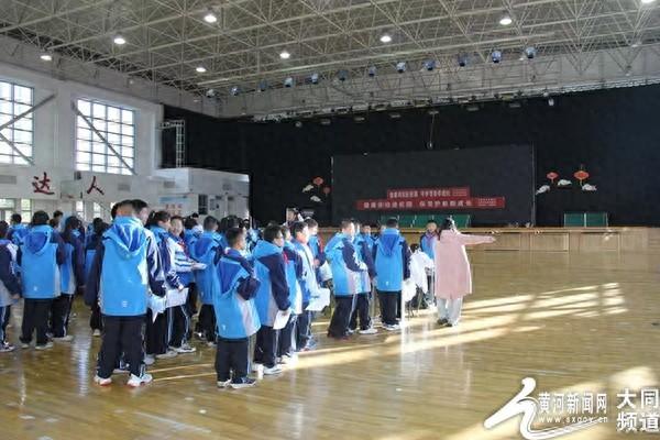 专业体检团队，守护中学生健康，大同市一医院在行动