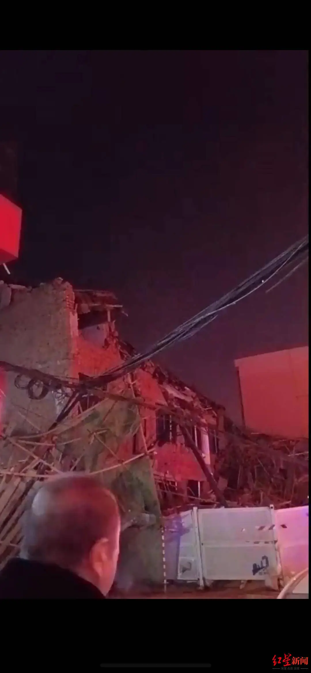 吉林市地税局办公楼倒塌，原因成谜！官方回应：正在调查中