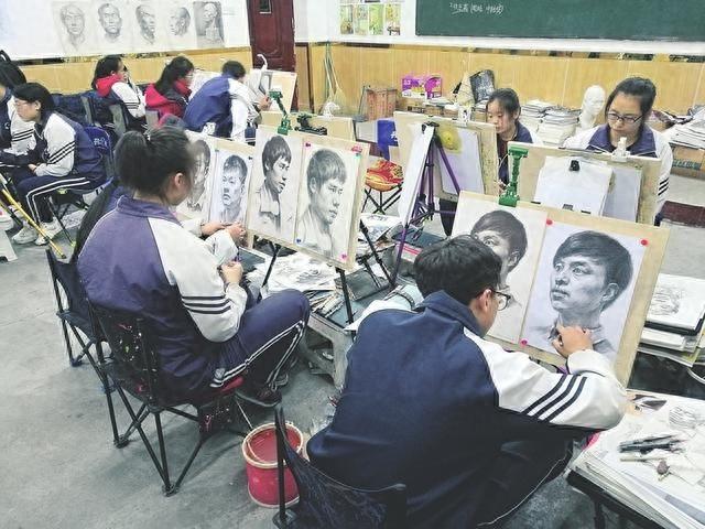 小县城高中生源流失严重，神池一中为何能成功突围？  第1张