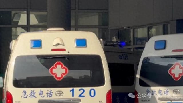 救护车颠簸致患者家属九级伤残，谁来负责？