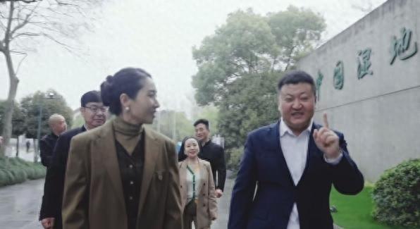国货美妆斑小将：投身公益与社会关怀，推动生态文明发展