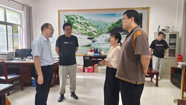 洛南县全力扫除文化垃圾，清朗农村文化环境  第2张