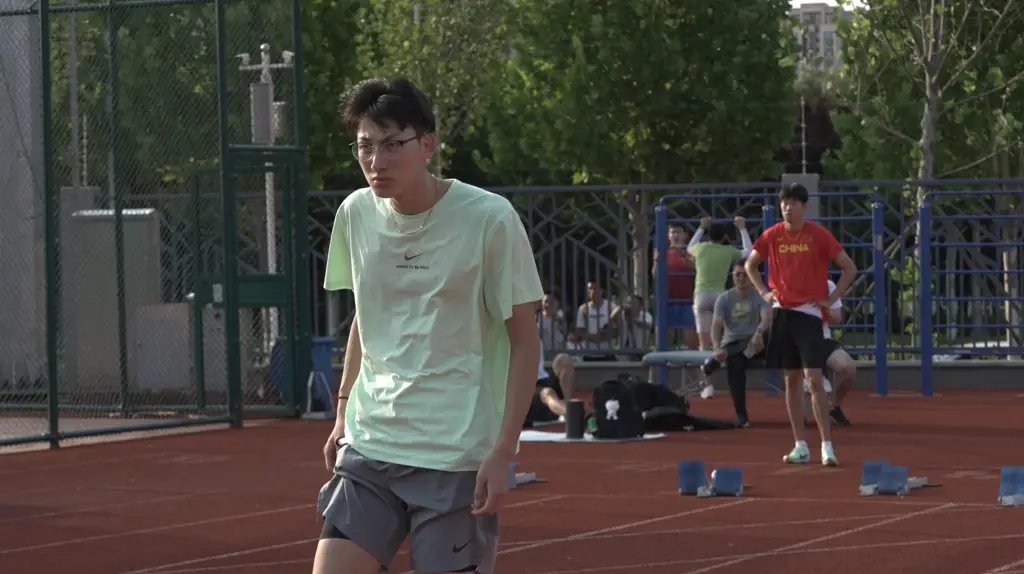 69 岁孙海平六战奥运！从刘翔到徐卓一，师徒传承的田径传奇仍在继续  第6张