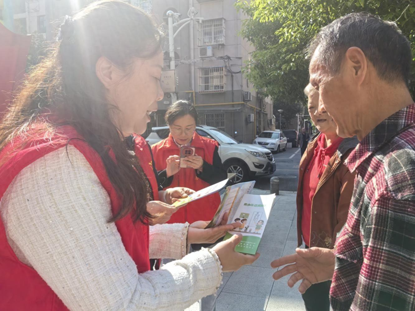 情暖社区！这场便民嘉年华让居民幸福感飙升  第1张