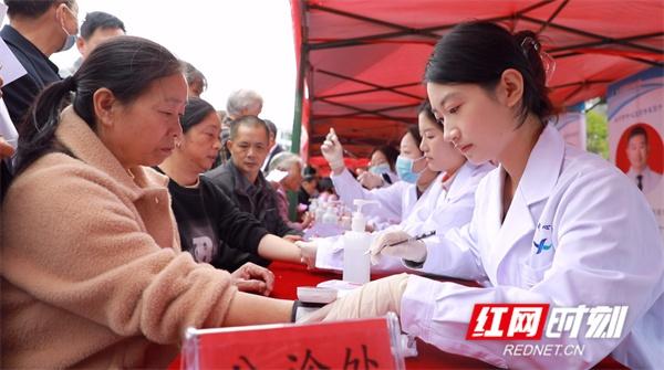 永州开展大型义诊活动，全面增强公众健康素养  第3张