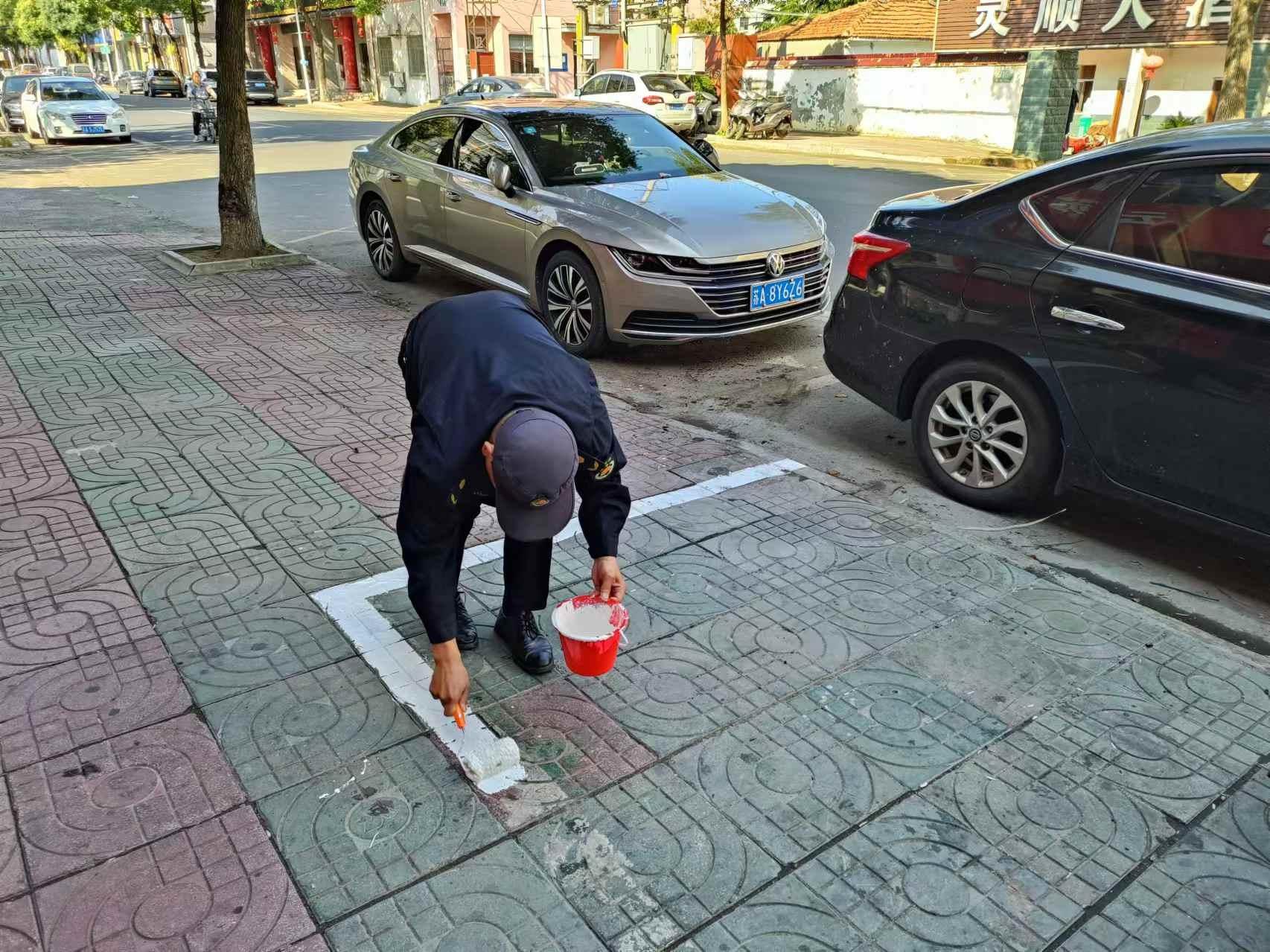 南京江宁湖熟街道城管多措并举，打造整洁有序城市环境  第2张