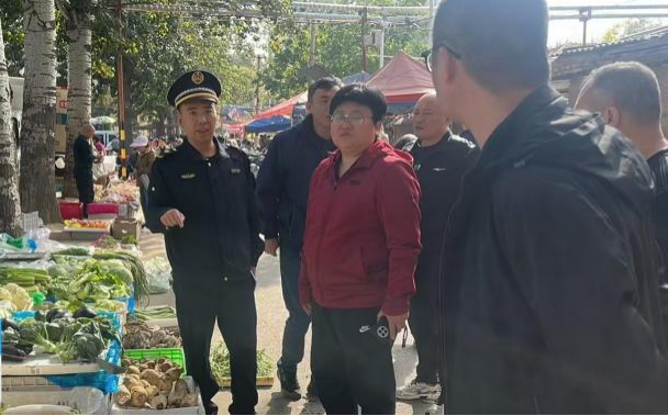城市管理出新招！经纬便民市场环境整治，幸福感满满  第3张