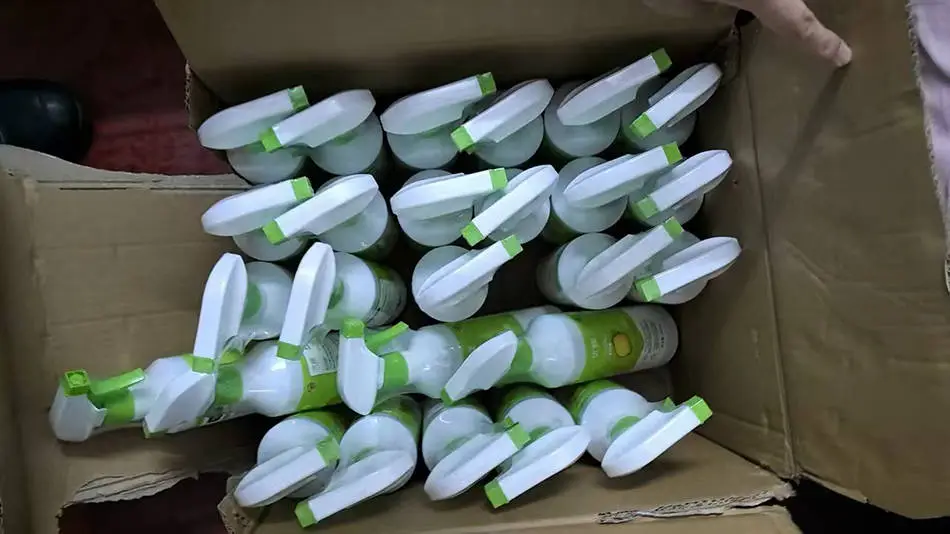 免费保洁变高价推销，独居老人如何防范？  第1张