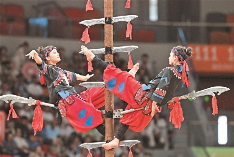 贵州龙舟队霸气逆袭！11月23日三亚赛场震撼瞬间，4项一等奖惊艳全国