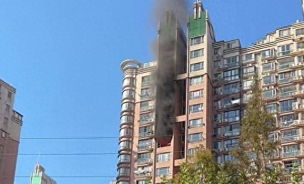 高层住宅突发大火，惊险逃生瞬间曝光！你家的消防措施够安全吗？
