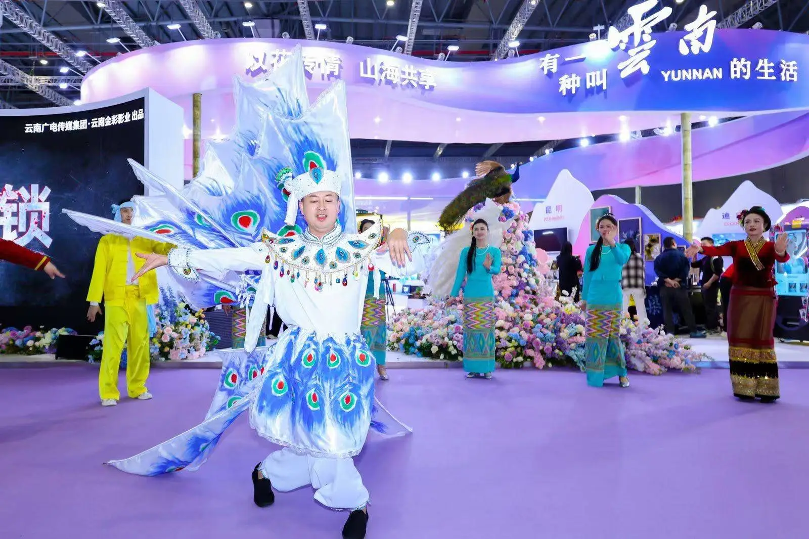 不出展会，云游中国！长三角文博会带你一站式体验多彩非遗文创  第6张