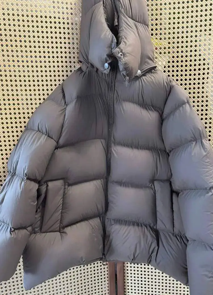 惊！羽绒价格翻倍，上海羽绒服涨了吗？市民翻新旧款直呼真香  第2张