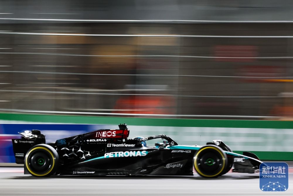 惊！2024赛季F1拉斯维加斯大奖赛：维斯塔潘夺冠庆四冠，周冠宇获第13名背后的故事  第2张