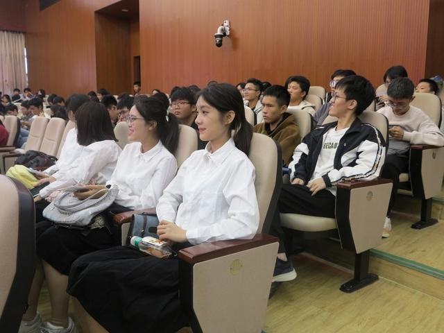 惊!佛山126人参赛,15人决战青年演讲决赛背后的故事 第4张 惊!佛山126人参赛,15人决战青年演讲决赛背后的故事 第4张