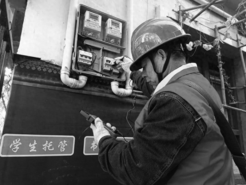 返乡潮来袭！国网千阳县供电公司用三件宝确保用电无忧，服务到家  第1张