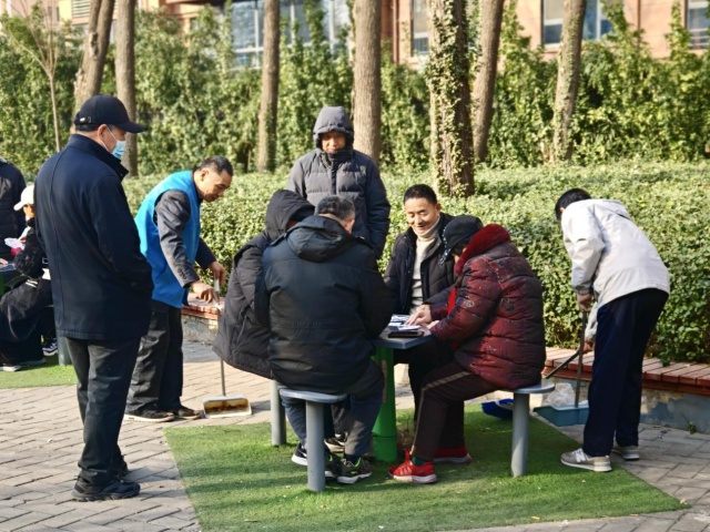 冬至寒意浓，志愿服务中心暖意融融：一场温馨的饺子盛宴与邻里情深  第7张