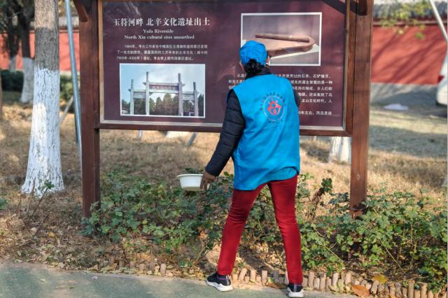 冬至寒意浓，志愿服务中心暖意融融：一场温馨的饺子盛宴与邻里情深  第9张