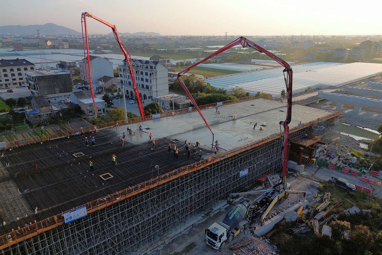 寒冬中的奇迹：温岭太龙快速路高架桥提前完工，建设者30小时不眠不休刷新工程纪录  第4张