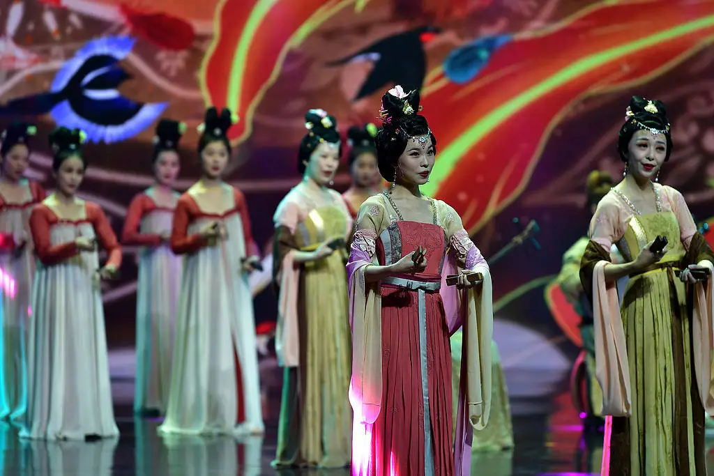 春节申遗成功！2024年全球华人欢庆，红包与非遗传承的特别意义  第28张
