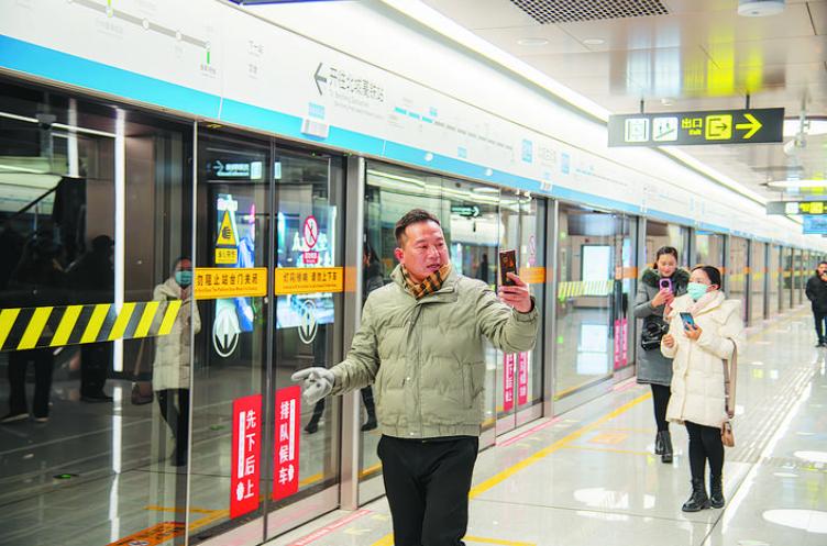 合肥地铁8号线试乘圆满收官，3天27.8万人次体验全自动线路的舒适与便捷  第2张